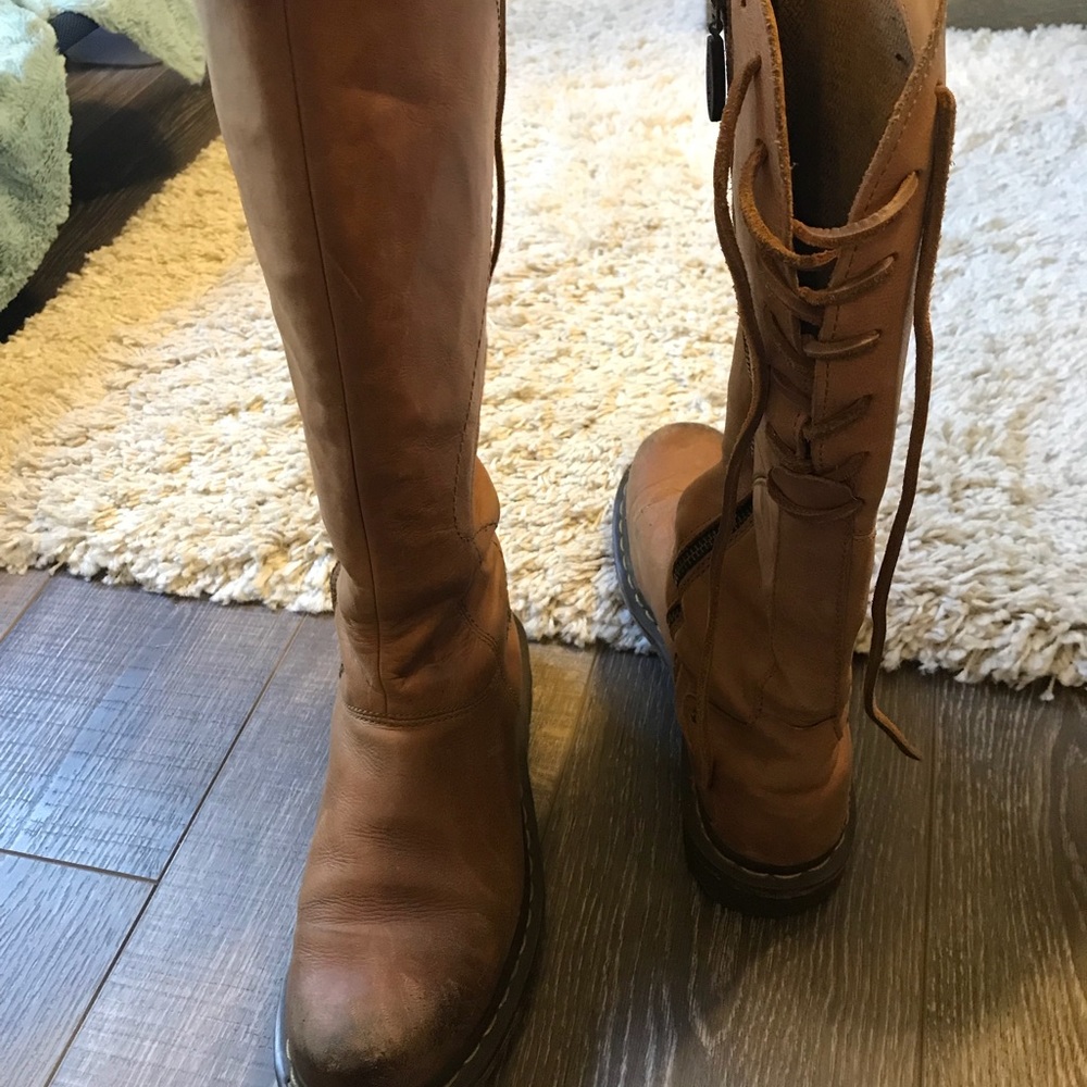Knee high doc martens boots vintage